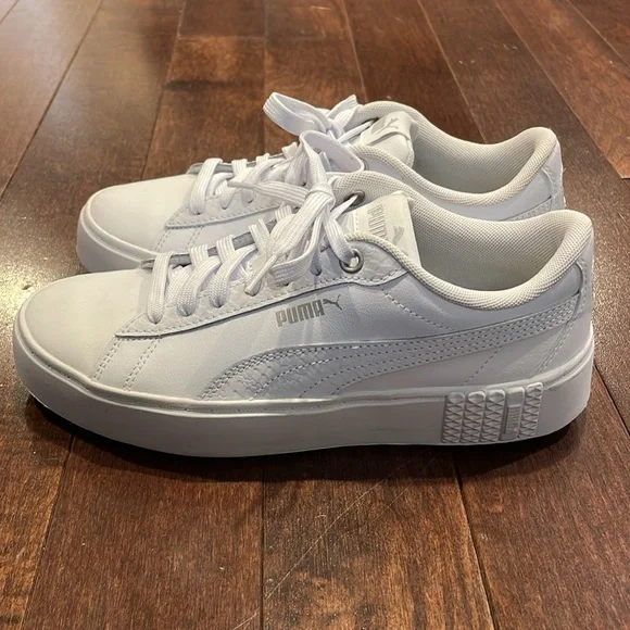 Womens White Puma Sneakers - Picture 3 of 6